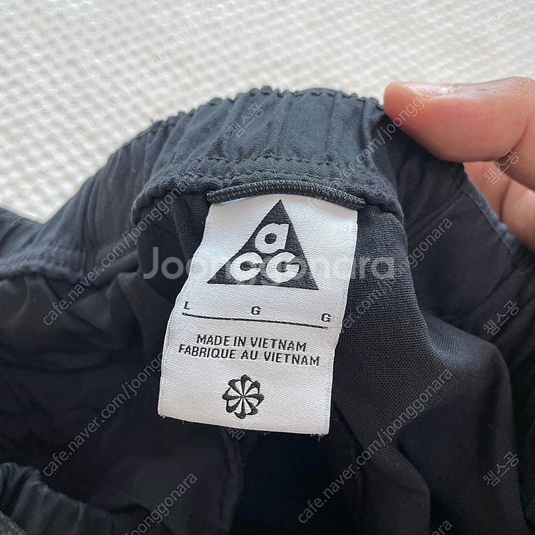 [L] 나이키 ACG 카고 쇼츠 반바지 블랙--2
