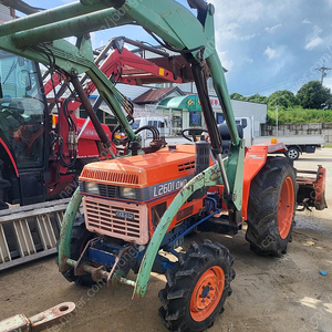 대동트랙터L2601. 4wd 26마력트랙터