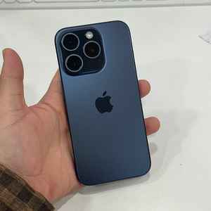 아이폰15프로 블루티타늄 128GB 80만원에 판매합니다~!