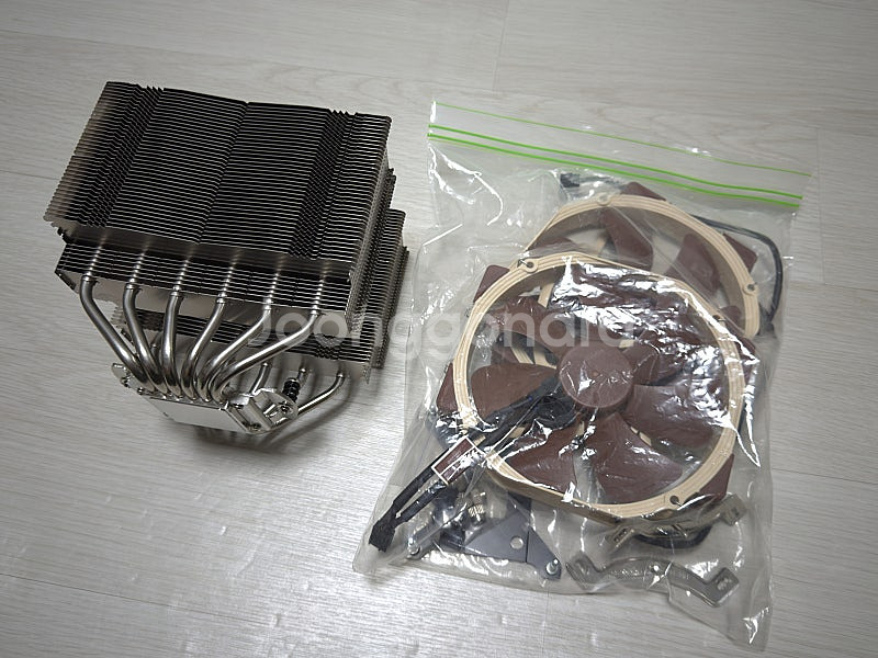 녹투아 DH-15 공랭 대장급 CPU 쿨러--0
