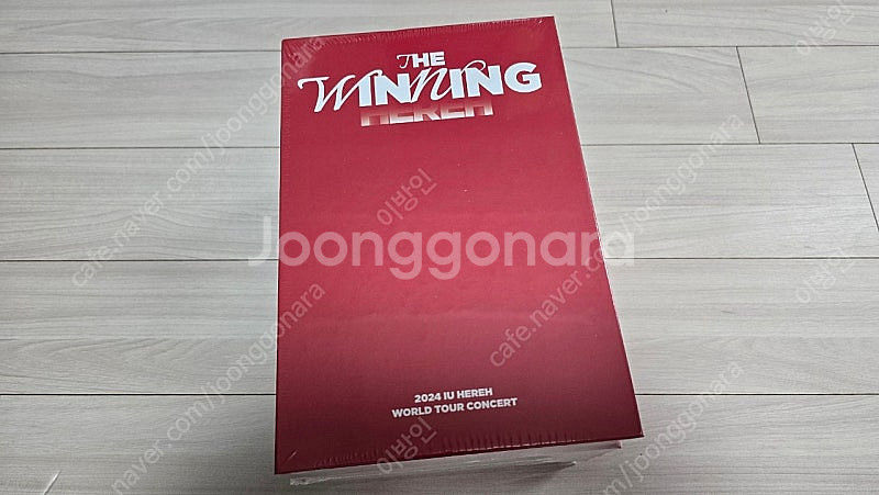 아이유 2024 HEREH 블루레이+DVD 팝니다--0