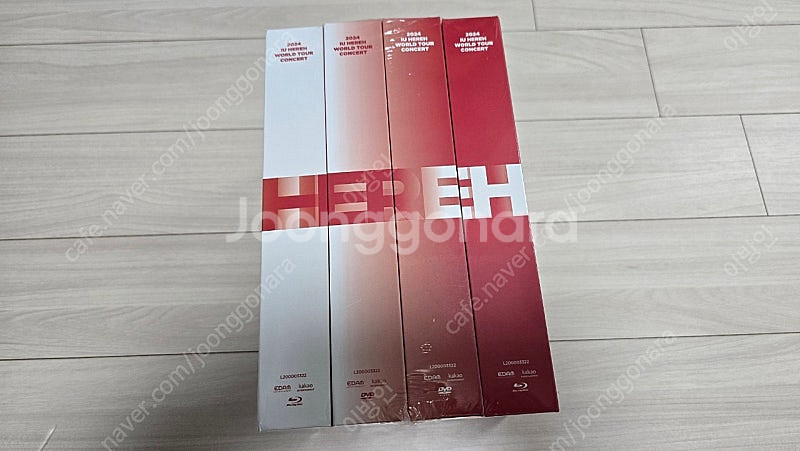 아이유 2024 HEREH 블루레이+DVD 팝니다--2