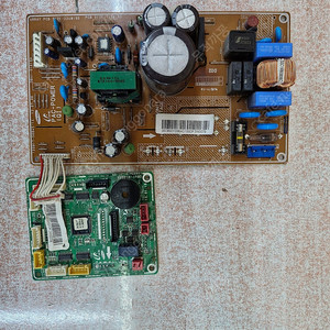 삼성인버터냉난방기 40평 (af40fshm2ee 모델) 실내기 pcb 팝니다..