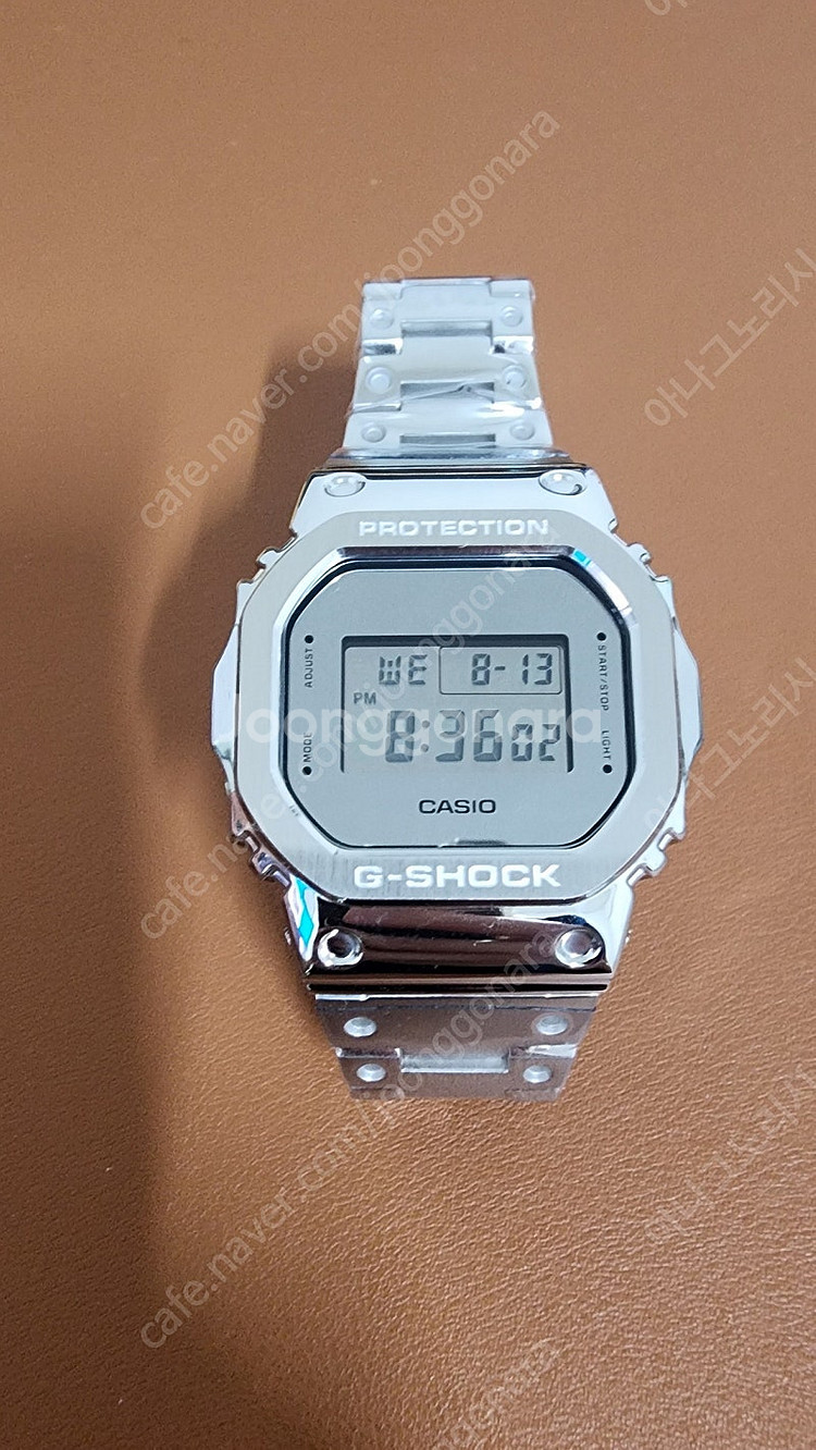 새상품 G-Shock DW-5600 풀메탈 시계--0