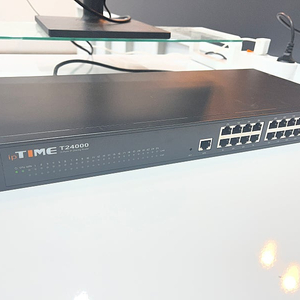 ipTIME T24000 유선공유기 팝니다.