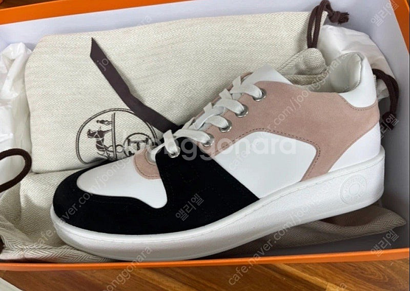 에르메스 프리스니커즈 37.5 새상품--2