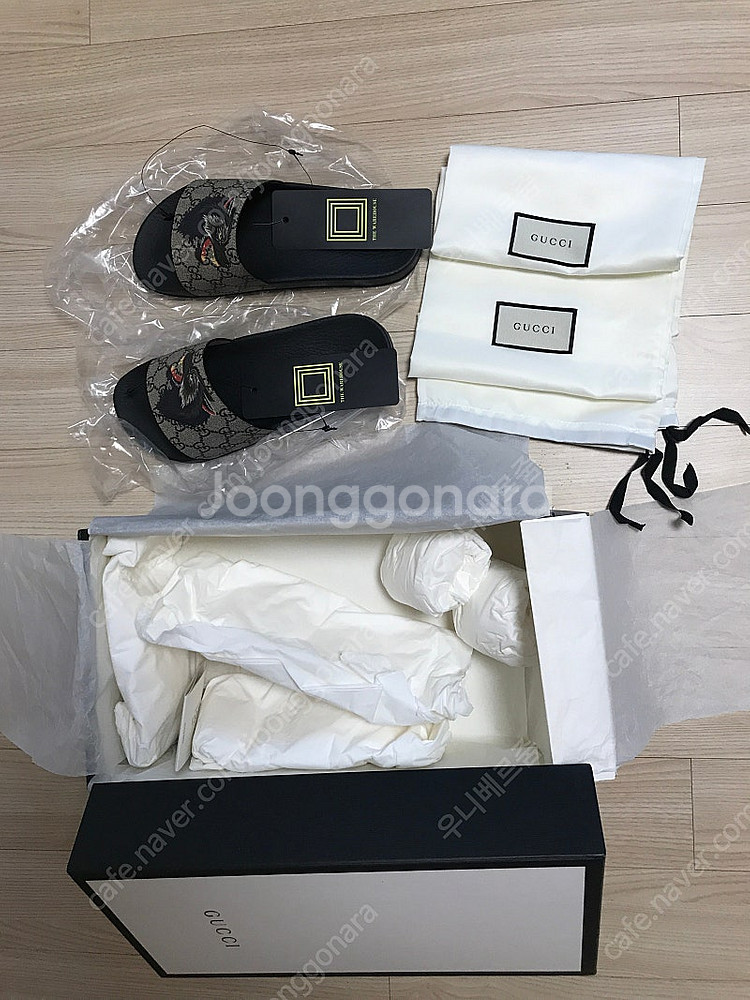 구찌 슈프림 울프 슬리퍼 새상품 250--2