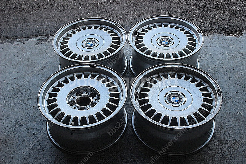 16인치 bmw style15 휠 팝니다--0
