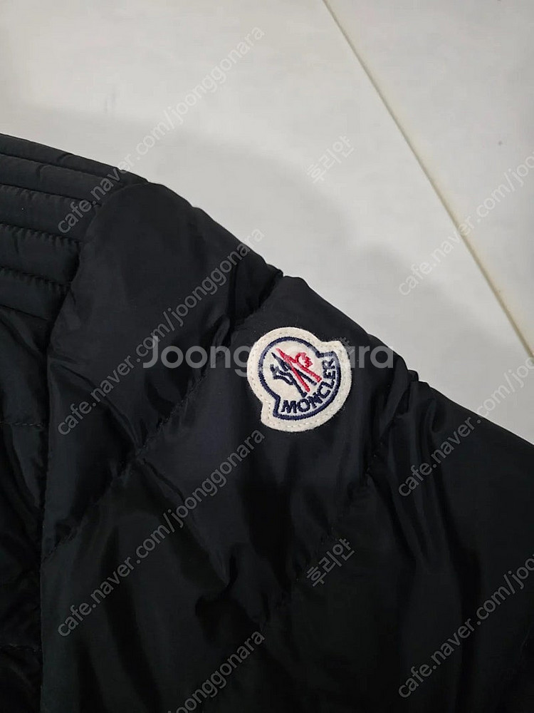 [4] 몽클레어 아미오트 블랙--3