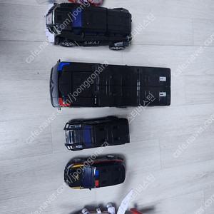헬로카봇 케이캅스 경찰 특공대 팝니다.