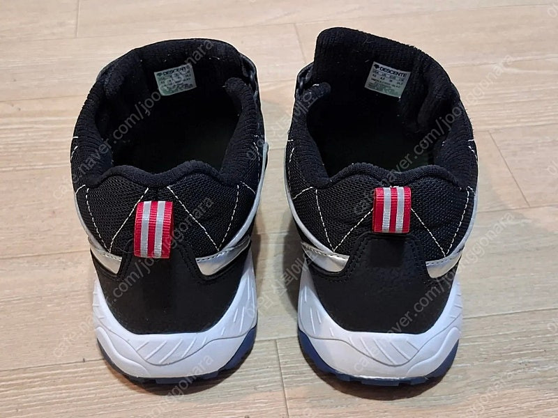 데상트 영애슬릿 터보 미드 운동화(240mm) SM32JLCR92 BLK 이미지