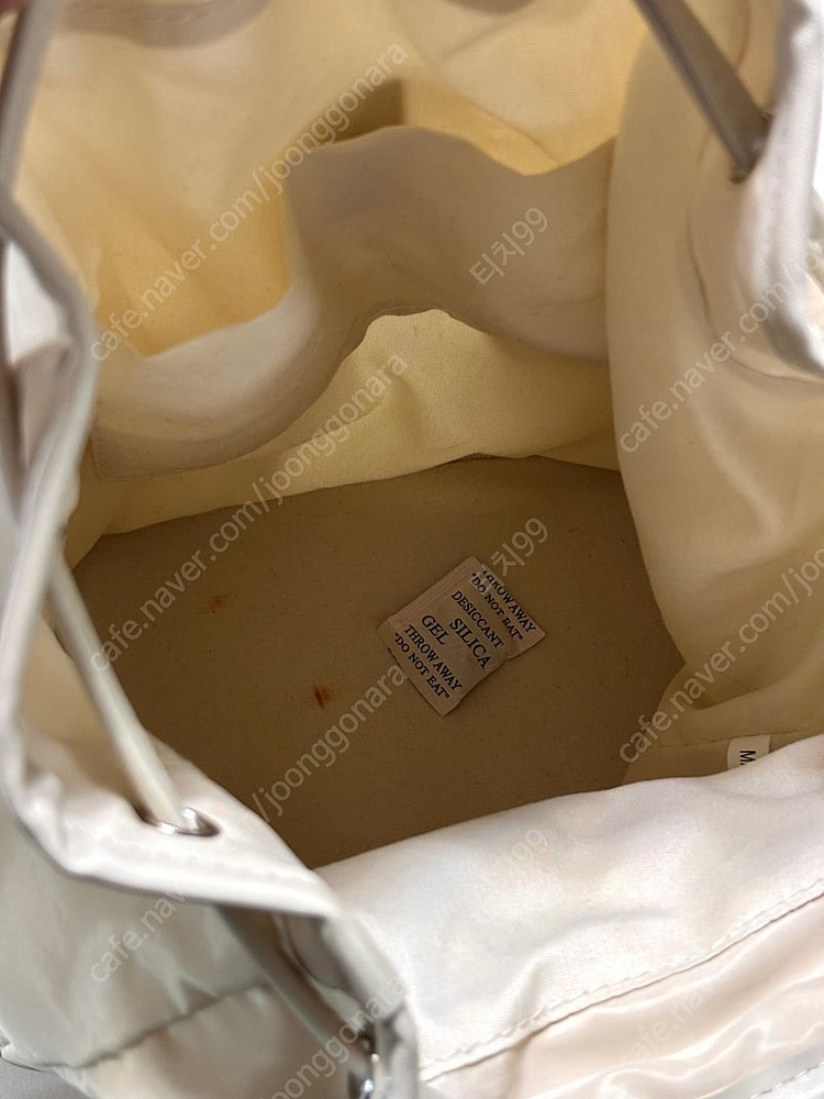 투포켓 나일론 백팩 (아이보리)--4