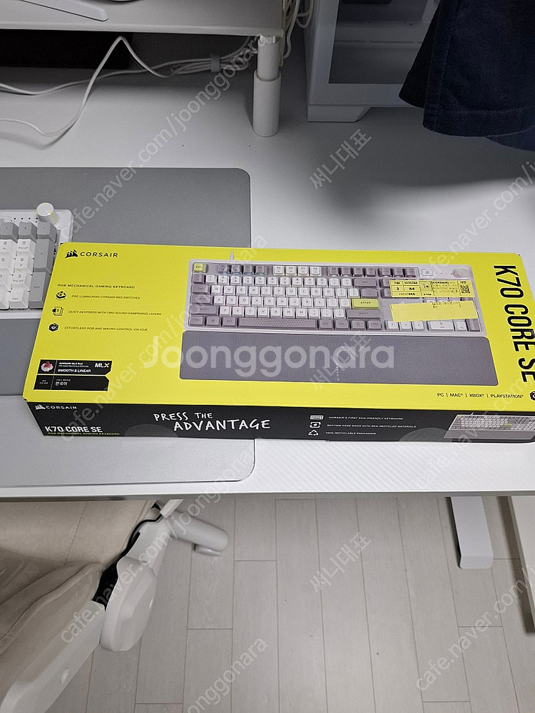 새상품급)커세어 K70 RGB SE 화이트 싱태S급팜--0