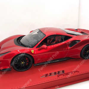 [구매] 1:18 BBR Ferrari 488 Pista / (메탈릭레드,블랙카본) 실내 화이트 / (메탈릭레드,블랙카본) / 구해봅니다 사진 참고!