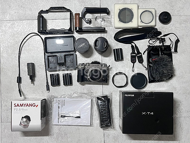 후지 실버 XT4 + XF 18-55 + 삼양8mm 추...--0