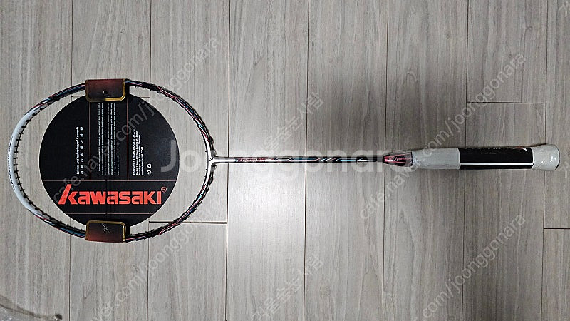 가와사키 프리미엄100 배드민턴채 팔아요.--1