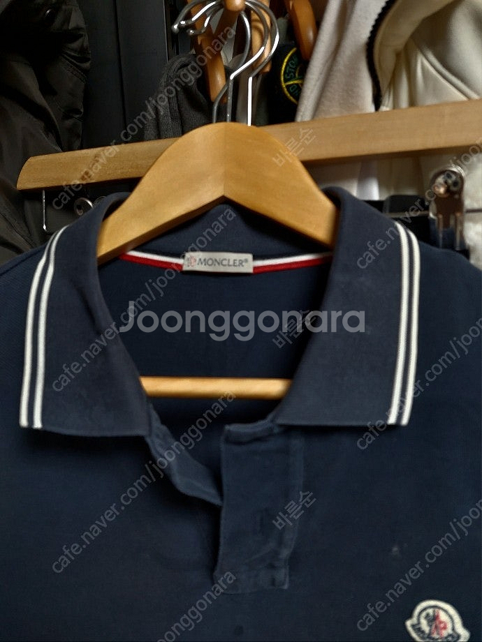 몽클레어 네이비 반팔 카라티 S 머슬핏 착샷--9