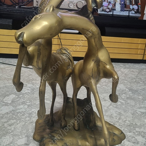 청동 말 인테리어 소품 팝니다.