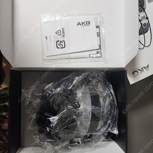 단순개봉 AKG K702 헤드폰 팝니다
