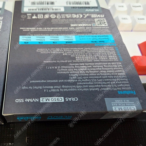 (미개봉새제품) Essencore Klevv C910 CRAS 4TB Nvme SSD 팝니다.
