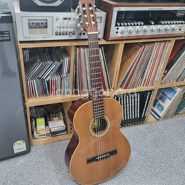 클래식기타 안토니오 로르카 스페인제--0