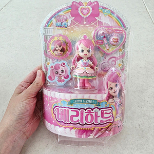 새콤달콤캐치티니핑 프린세스 베리하트 피규어 택포