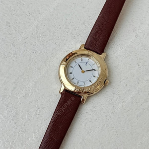 🟡 Yves Saint Laurent 빈티지 여성 시계