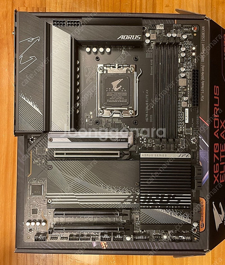 어로스 x670 ELITE AX 메인보드 팝니다.--1