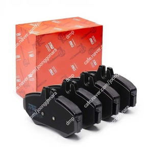 벤츠 W213 전기 ( 2016~2019 ) 앞브레이크패드 새상품 팝니다.