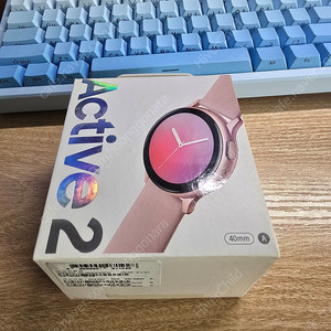 갤럭시 워치 2 액티브 알루미늄 40mm 판매합니다.