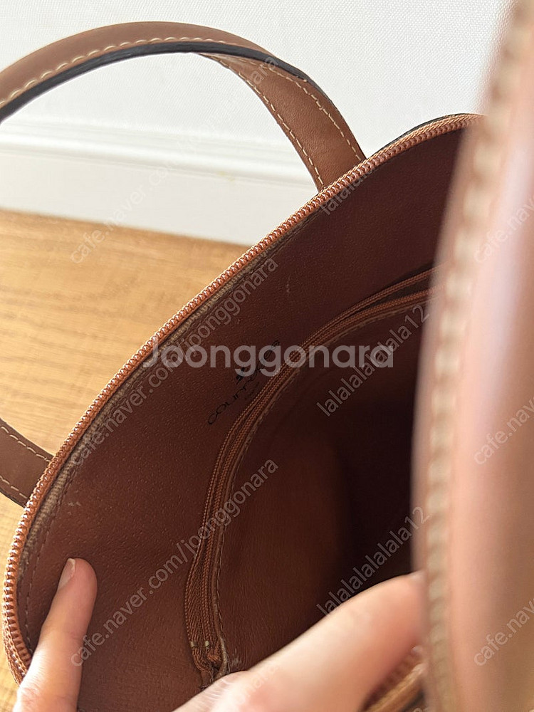 꾸레쥬 가방, 빈티지꾸레쥬 정품 가죽백--6