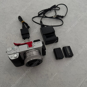 소니 a6400 실버색상 + selp1650