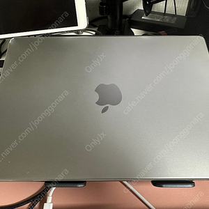 맥북프로 14인치 2023 M2MAX 12cpu 30c GPU 32gb 2TB 애플케어 26년 5월 23일까지(영수증 유)
