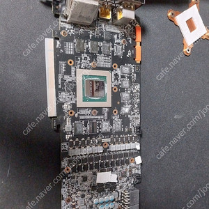 화이트 어로스 1080ti 팝니다.