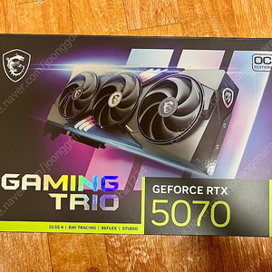 MSI RTX 5070 게이밍 트리오 oc 팝니다.
