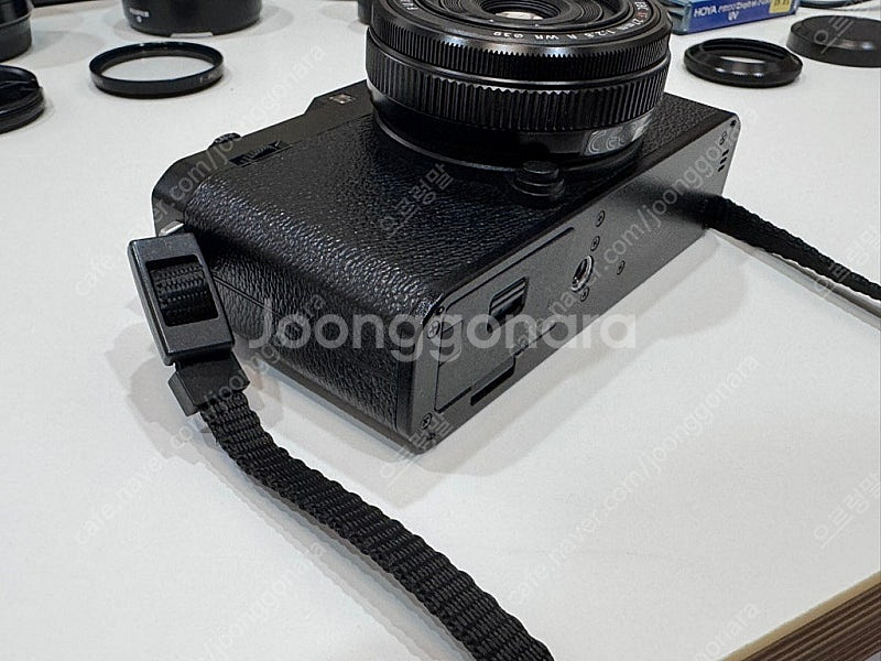 후지필름 X-E4 카메라와 렌즈 두 개 판매 (xf27...--2