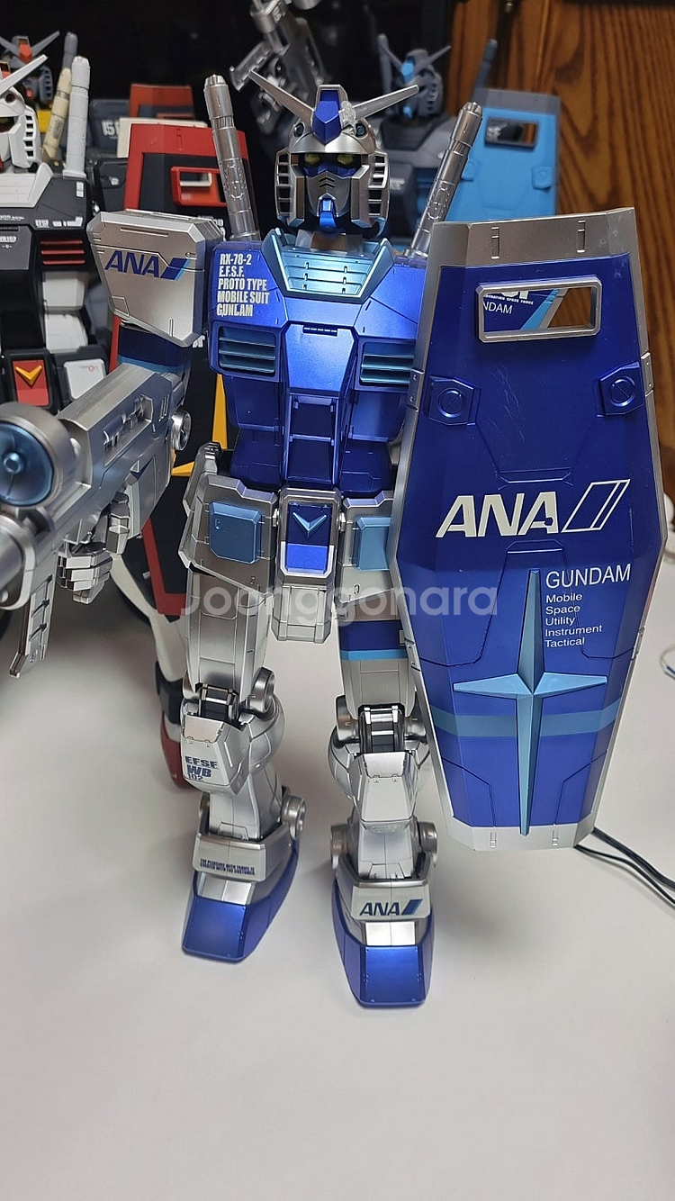 메가급 RX-78-2 ANA 건담 실버코팅도색--0