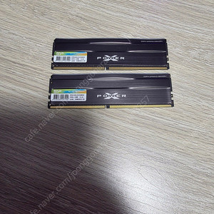 실리콘파워 DDR4-3200 CL16 Xpower Zenith RGB 16G 2개 판매합니다