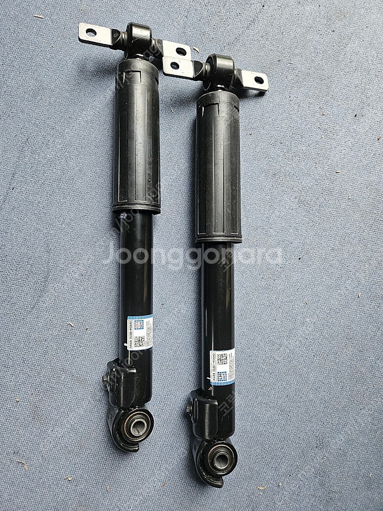 ka4카니발 리어쇼바--0