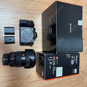 소니 A7M4 + 24-70GM1 판매 합니다