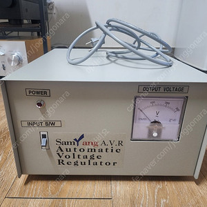AVR 자동 전압조정기