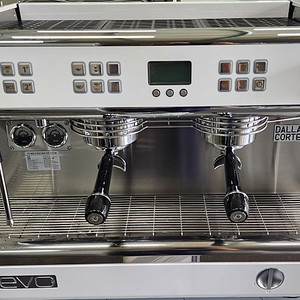 델라꼬르떼 에보2 커피머신 화이트