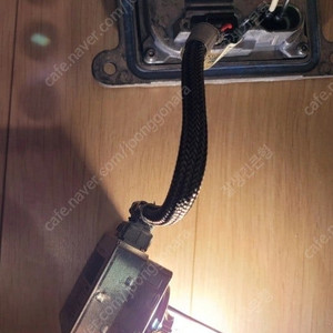 올뉴카니발, 올뉴K5, K7, 스포티지QL에 사용되는 순정 HID 발라스터