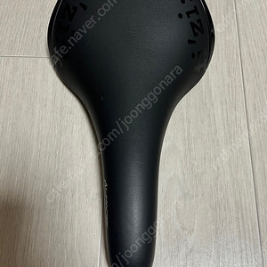 피직 알리안테 델타 안장
