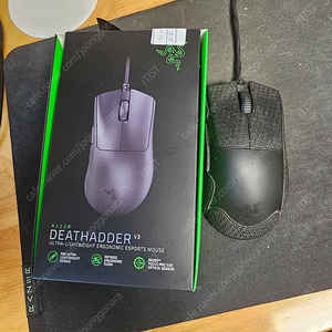 레이저 데스에더 V3 8k deathadder 유선 마우스 박스 풀 팝니다.