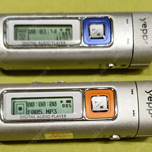 삼성 구형 MP3 YP-55 블루, 오렌지