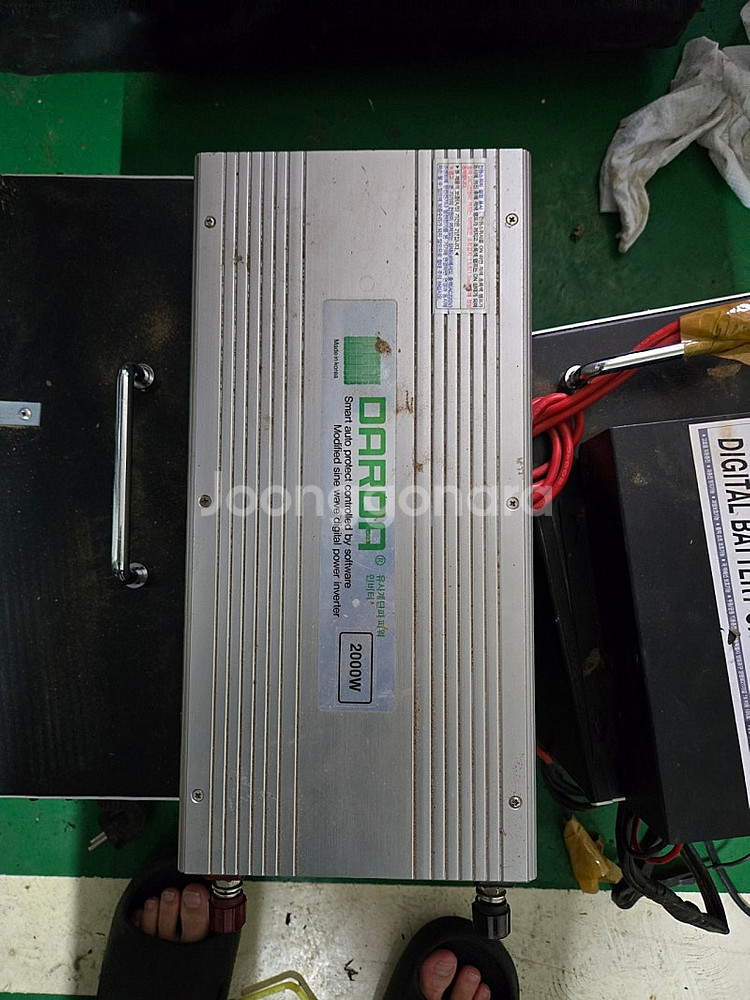 다르다 유사계단파 2000w 인버터--0