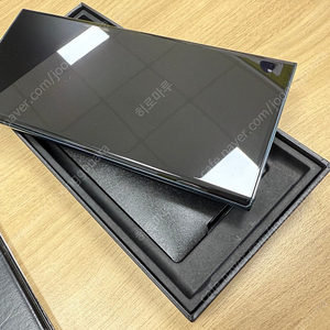갤럭시 S22울트라 256gb 그린색상 판매, 최근 부품 새것 교환완료