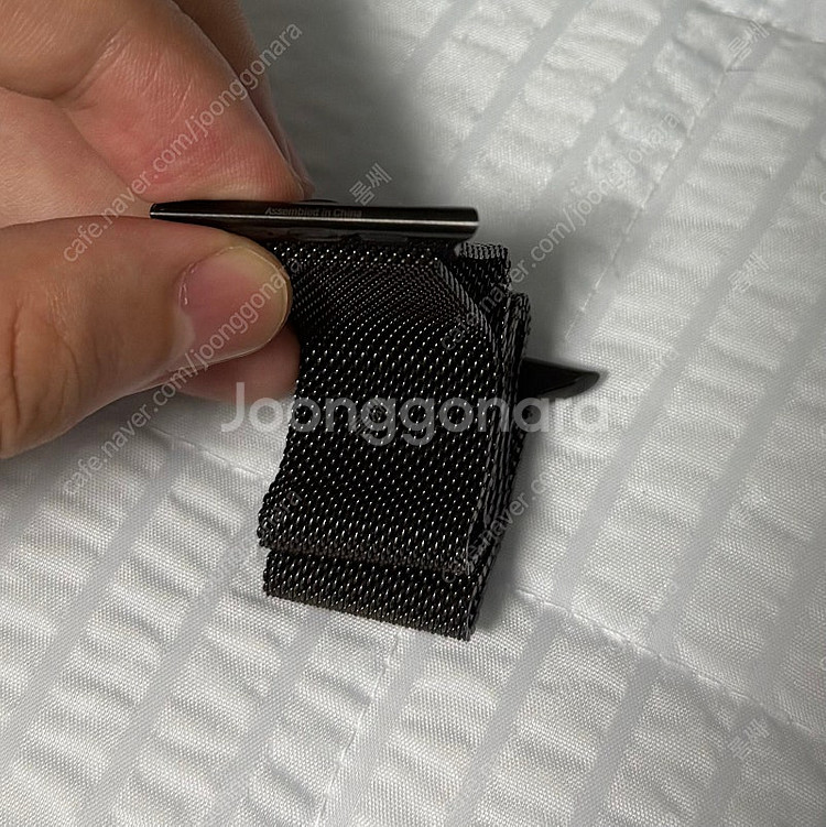 (가격내림) 정품 밀레니즈루프 스페이스 블랙 44mm--1