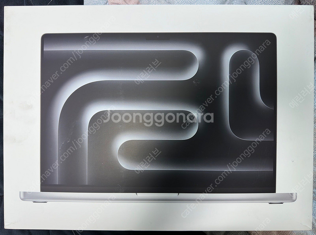 맥북 프로 16 M3 MAX 36GB 1TB 실버 풀박...--4
